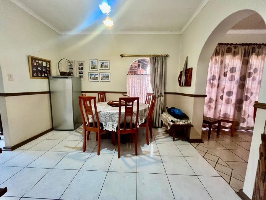 4 Bedroom Property for Sale in Safari Gardens North West